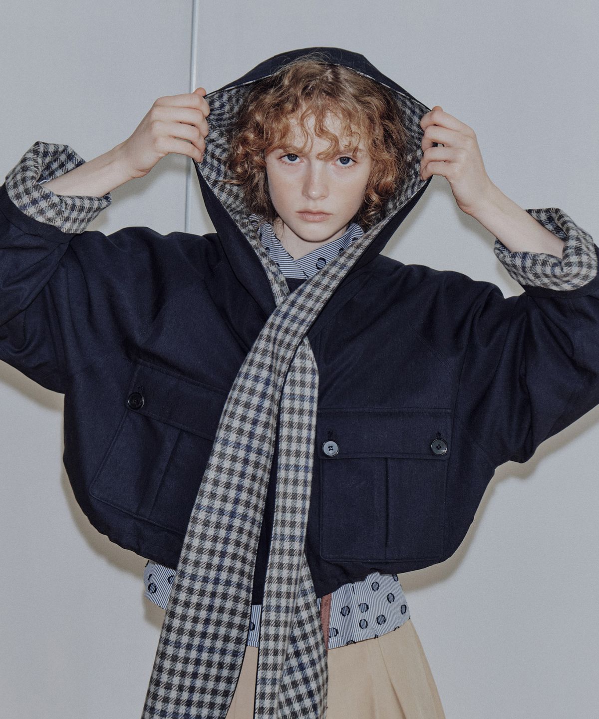 에핑글러(EPINGLER) MUFFLER SHORT TRENCH COAT - NAVY