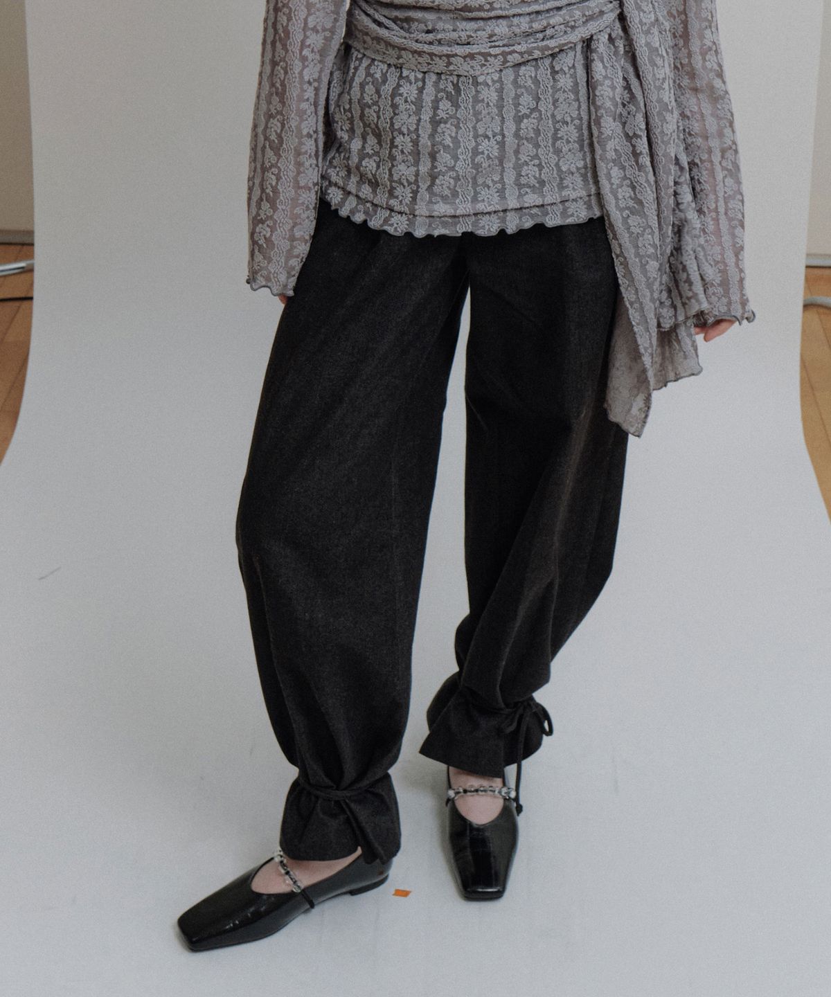 에핑글러(EPINGLER) RIBBON PANTS - BLACK