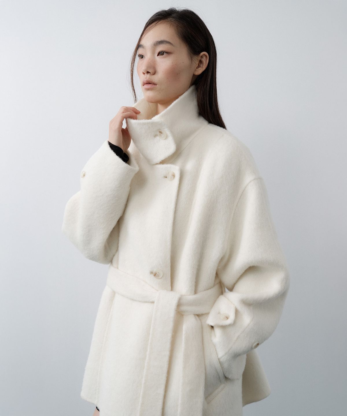 루시르주(LUCIR ZU) Handmade Alpaca High Neck Half Coat (Ivory)