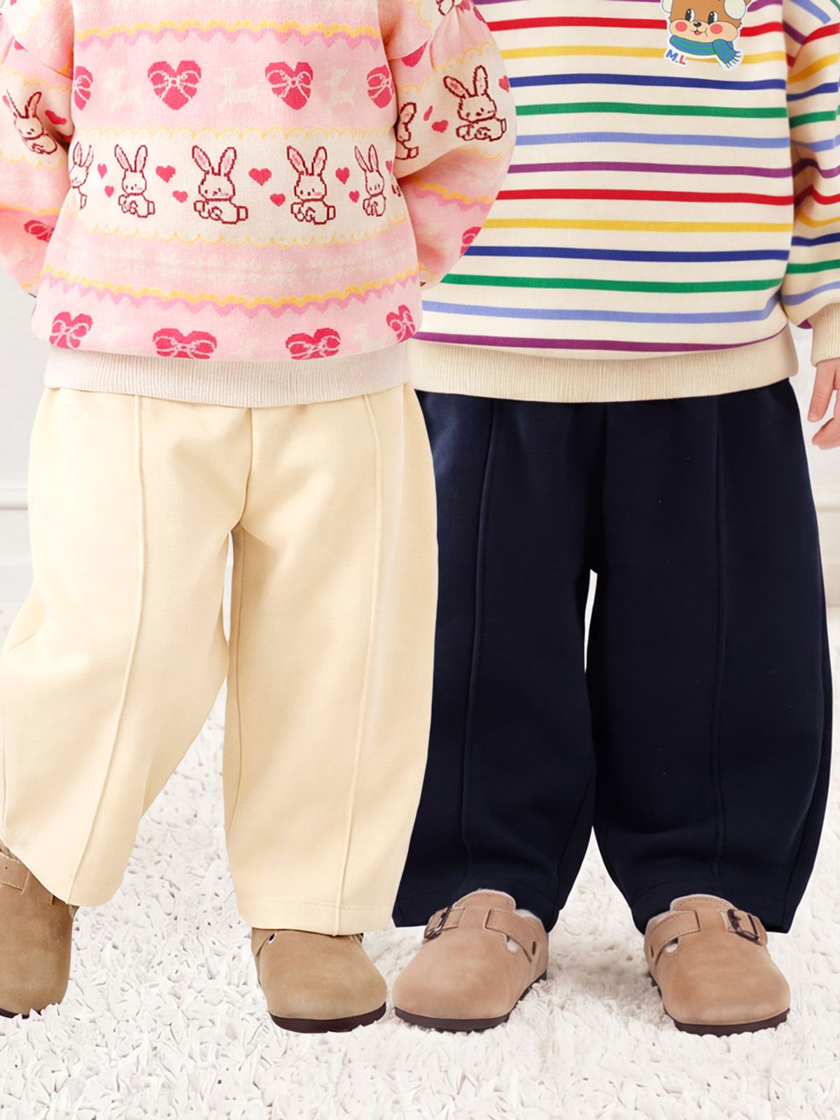 몰리멜리(MOLLIMELLI) 베이직핀턱융기모커브드팬츠