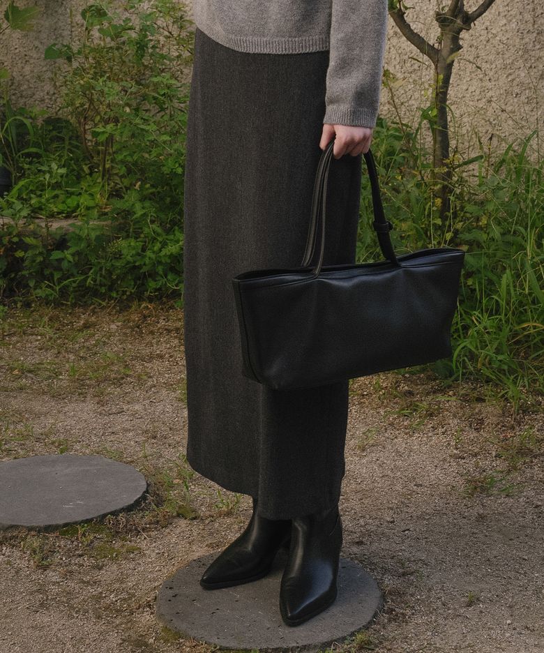 Wide leather tote bag [TIWT04AH09]_Black
