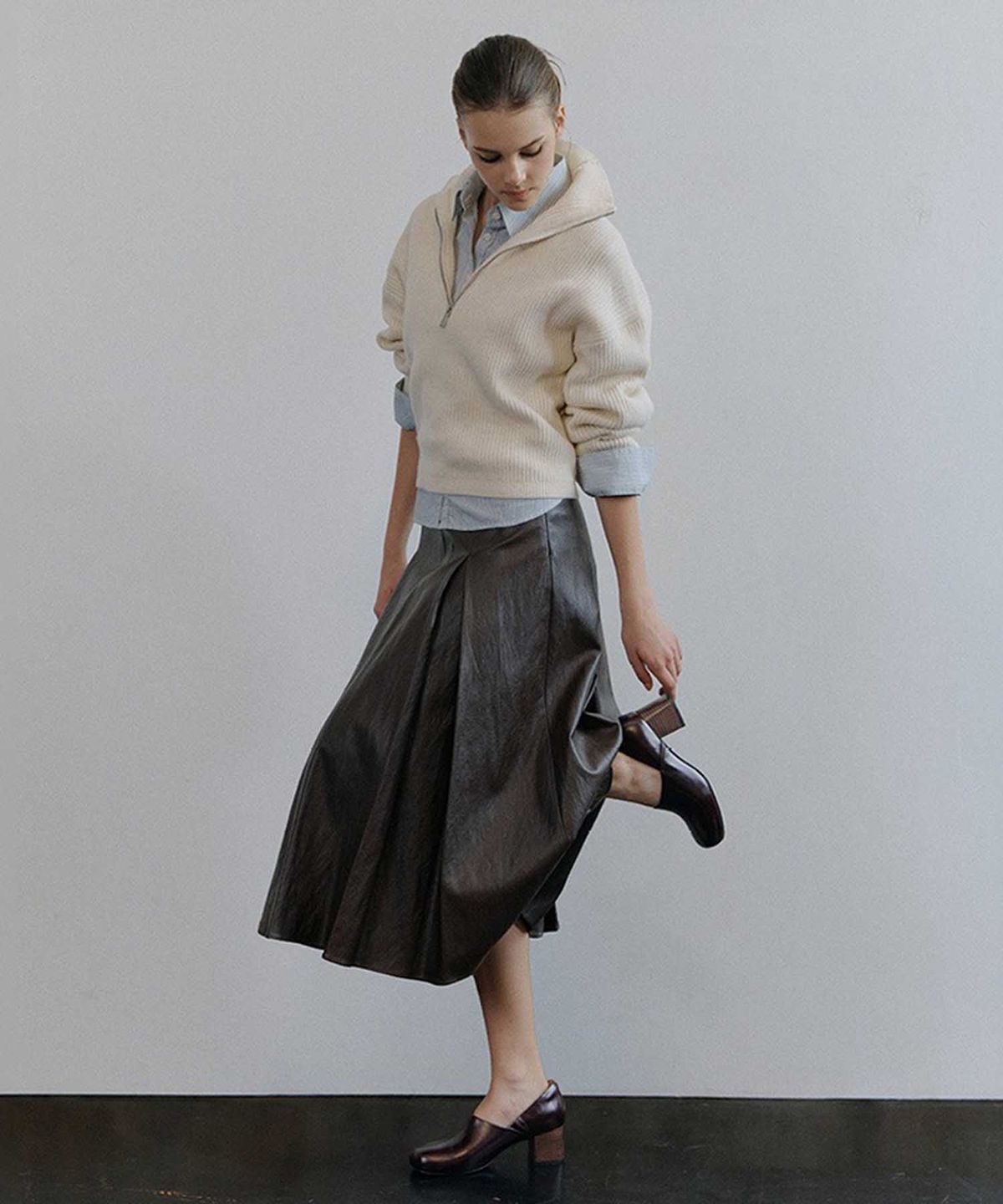 바니스뉴욕(BARNEYS NEWYORK) 26FW 클래식 어반 펌프스 와인브라운