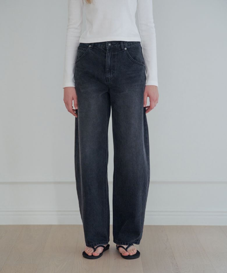 Uni Loose Fit Denim - Black