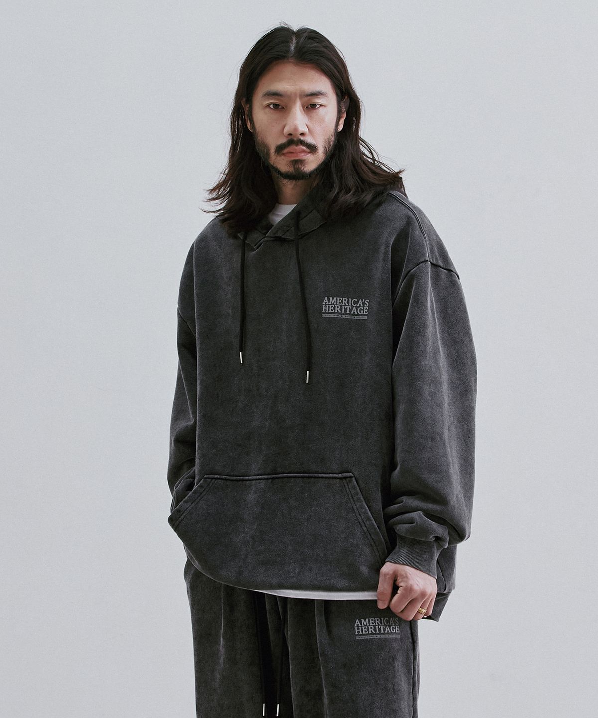 러기드하우스(RUGGED HOUSE) 스톤 워시드 캠프 후드티 챠콜