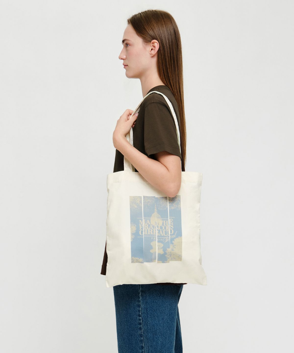 마리떼 프랑소와 저버(MARITHÉ + FRANҪOIS GIRBAUD) SEOUL EXCLUSIVE GRAPHIC ECO BAG ivory