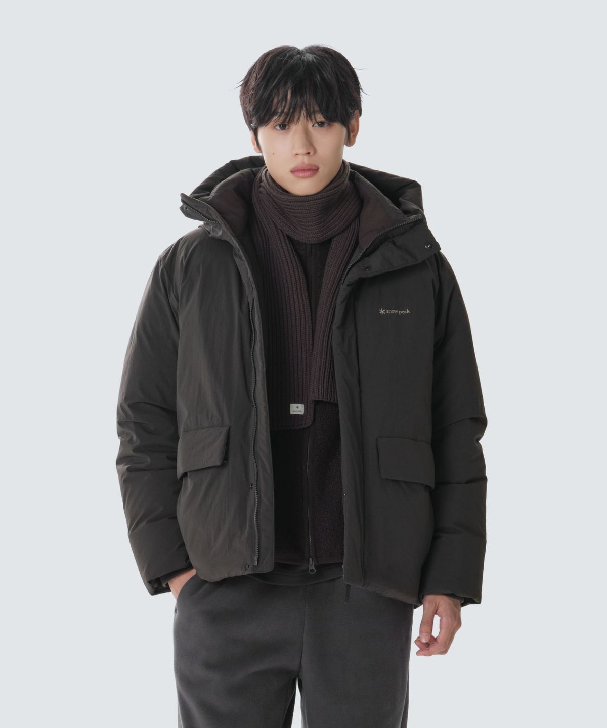 스노우피크 어패럴(SNOWPEAK APPAREL) 시티캠퍼 후드 헤비 다운 자켓 (S26WMGDJ10) Choco Brown