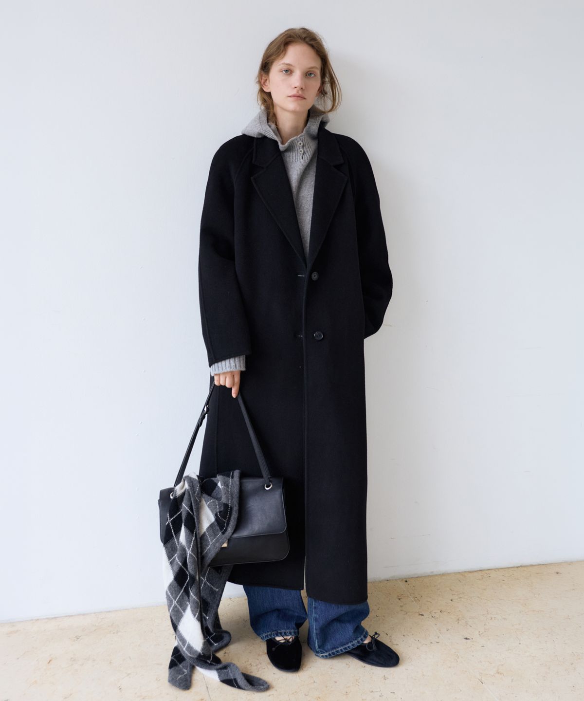 유라고(URAGO) Handmade belted wool maxi coat