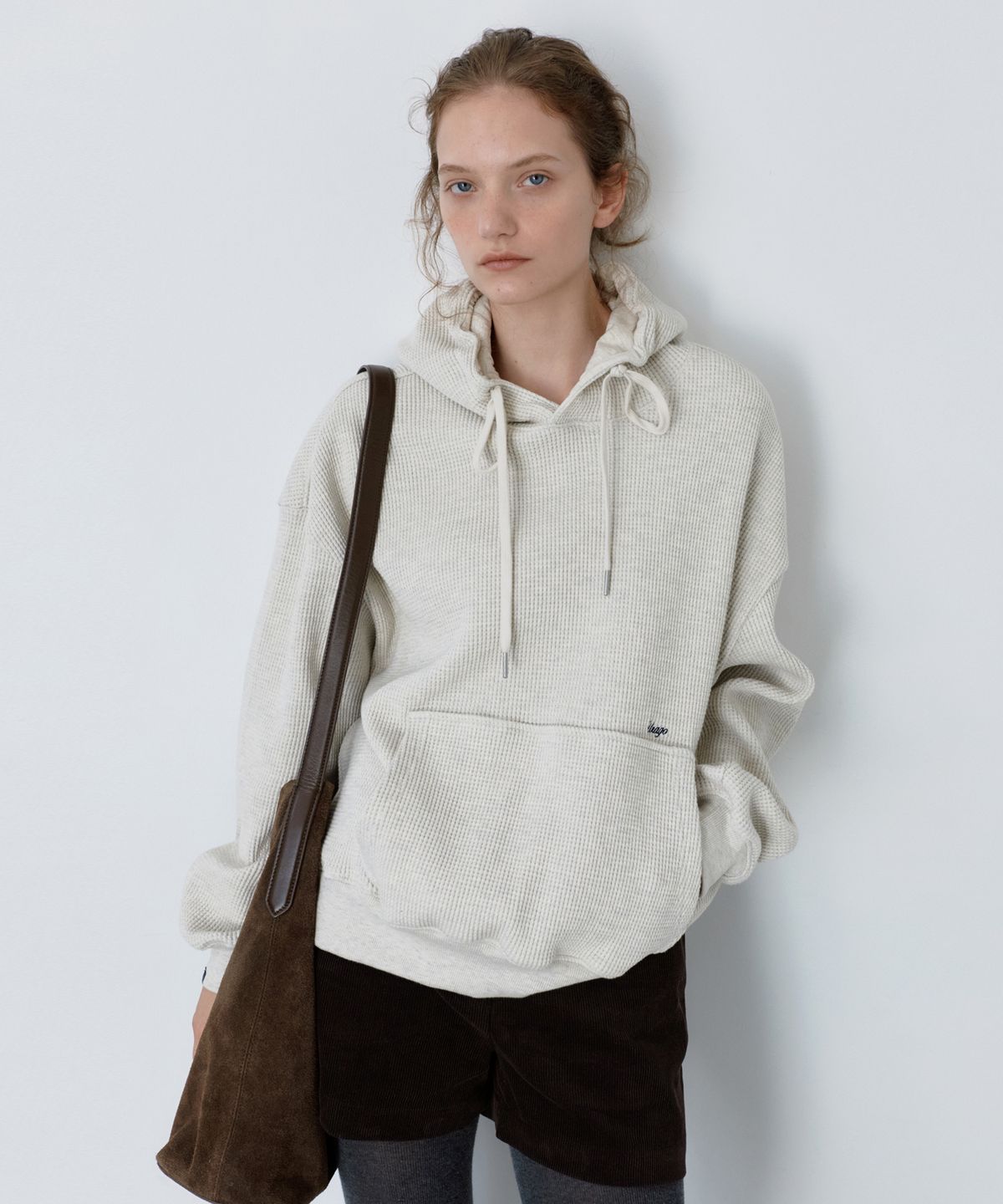 유라고(URAGO) Waffle logo hoodie