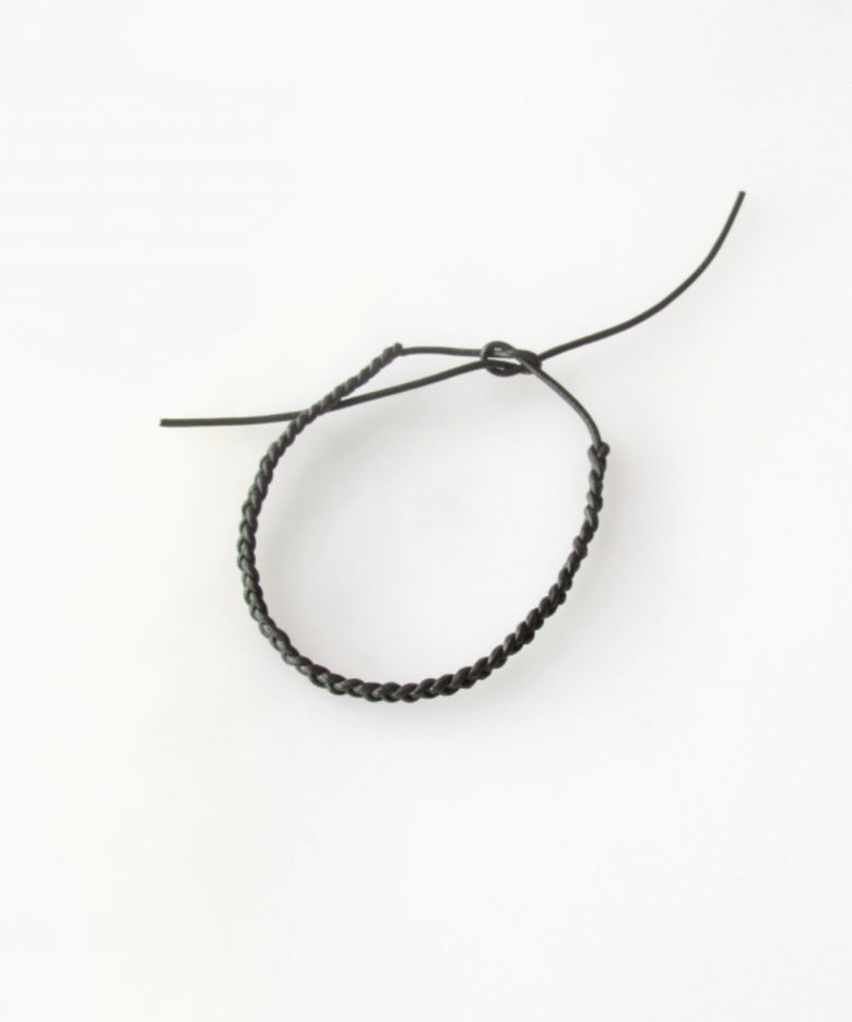 Thin Leather Bracelet 얇은 가죽 팔찌