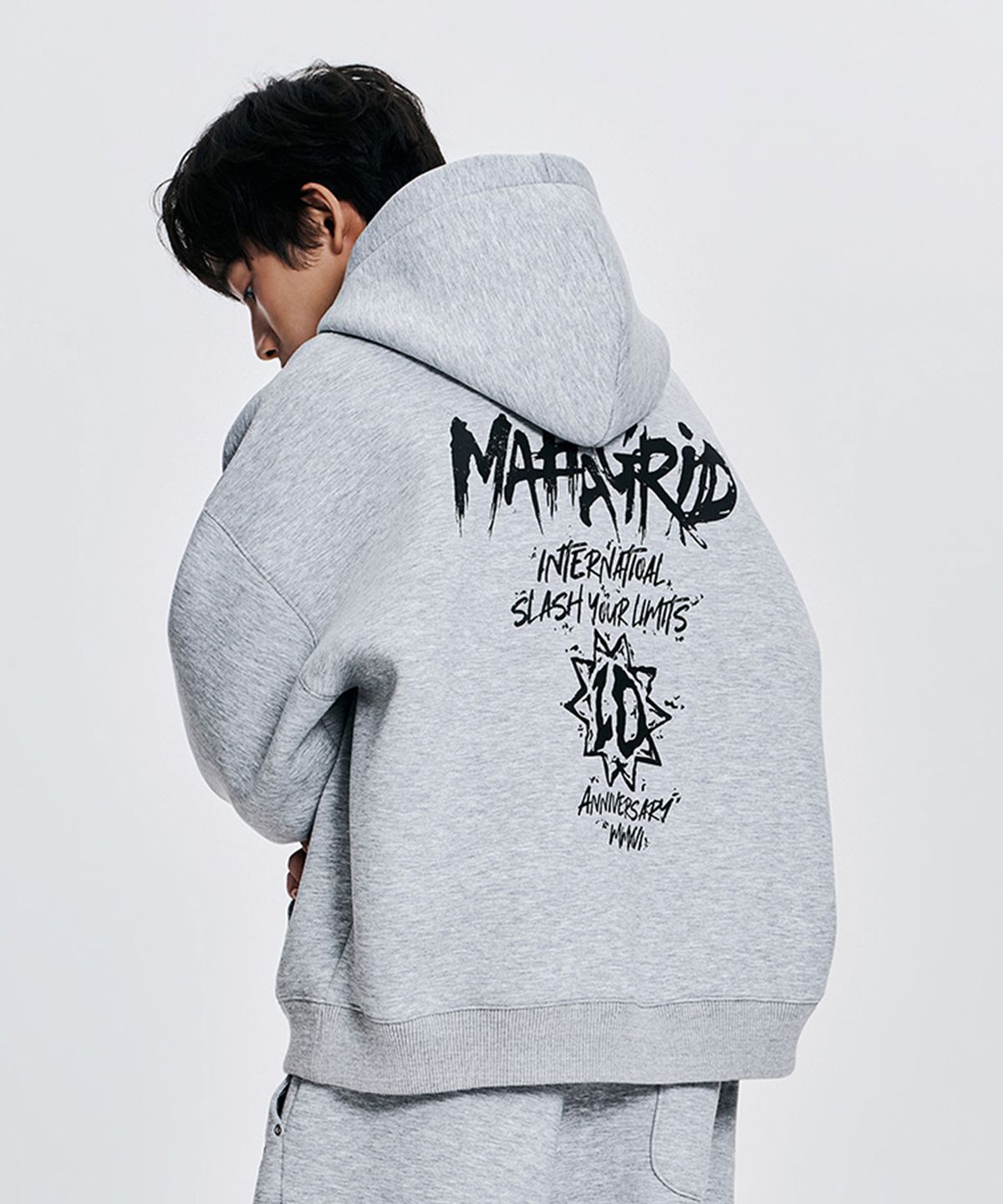 마하그리드(MAHAGRID) [10주년] 10TH SLASH NEOPRENE CROP ZIP UP HOODIE 2colors
