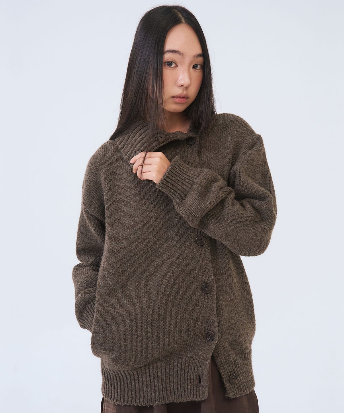 오피쉬(OAFISH) Morrow High Neck Cardigan, Brown