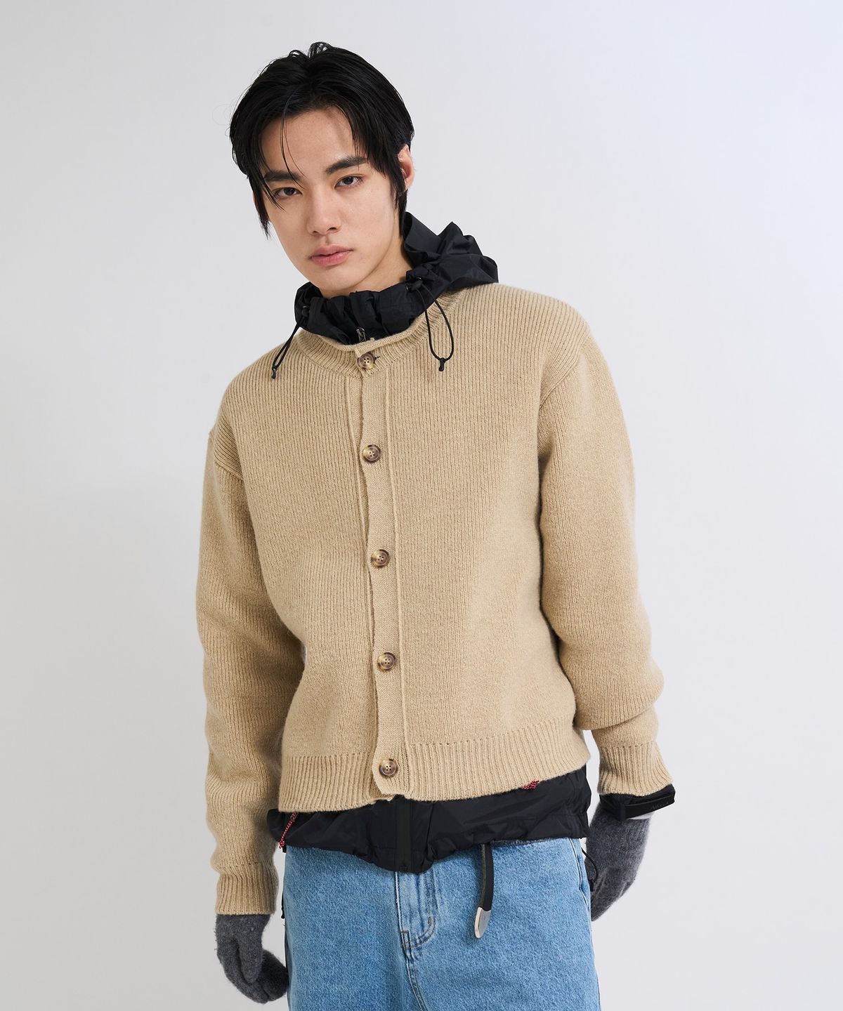 더씽인데어데어(THE THING IN THEIR THERE) Rolled-Edge Shetland Cardigan Sand