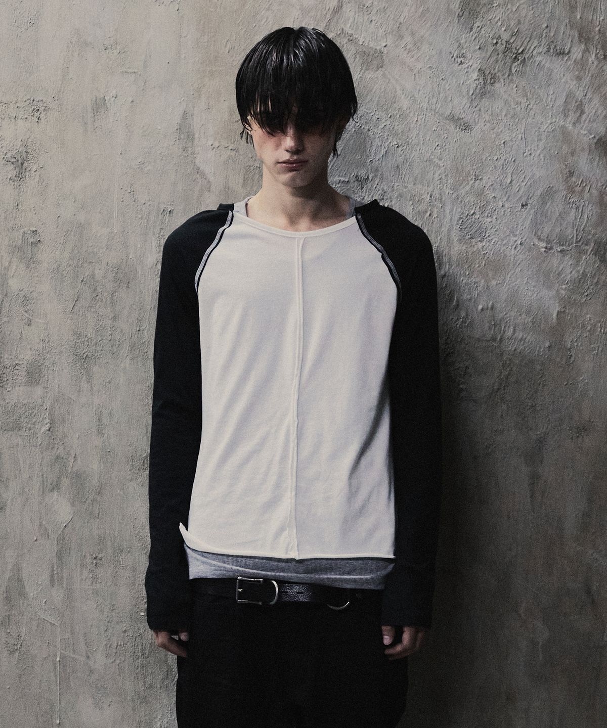 하프앤하프(HALF AND HALF) FRAGMENT RAGLAN LONG SLEEVE