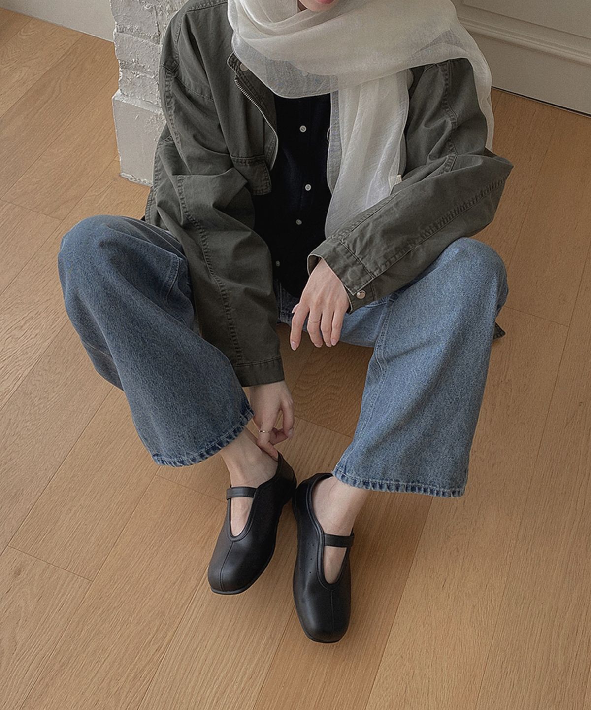 무드앤플(MOODNPLE) Ari 벨크로 러버솔 플랫 2cm black