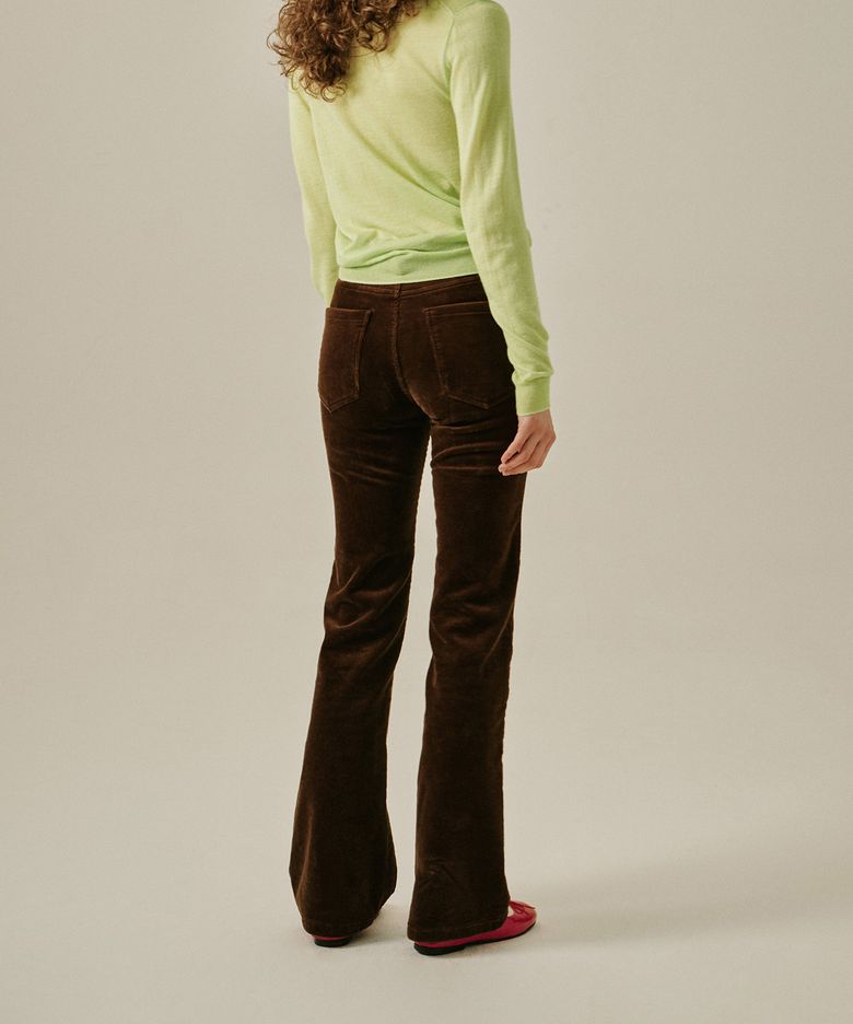 Fleece-Lined Corduroy Bootcut Pants (Brown)