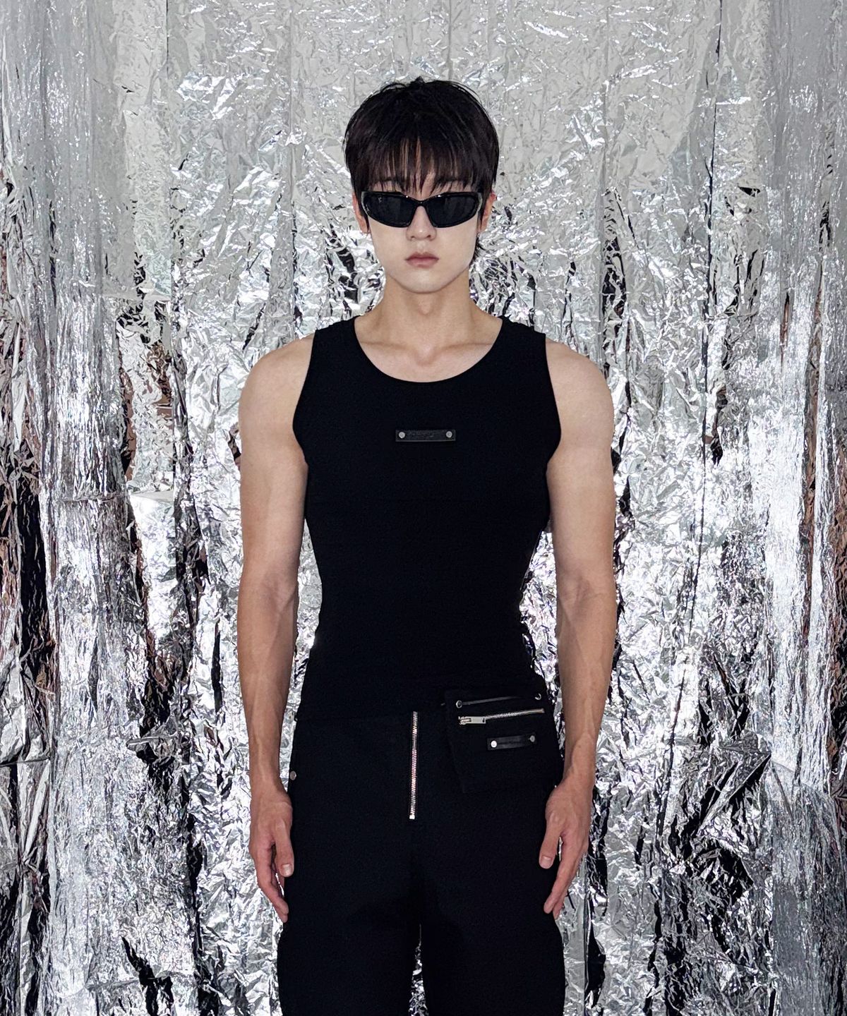 모어댄블랙(MORE THAN BLACK) BIKER SLEEVELESS