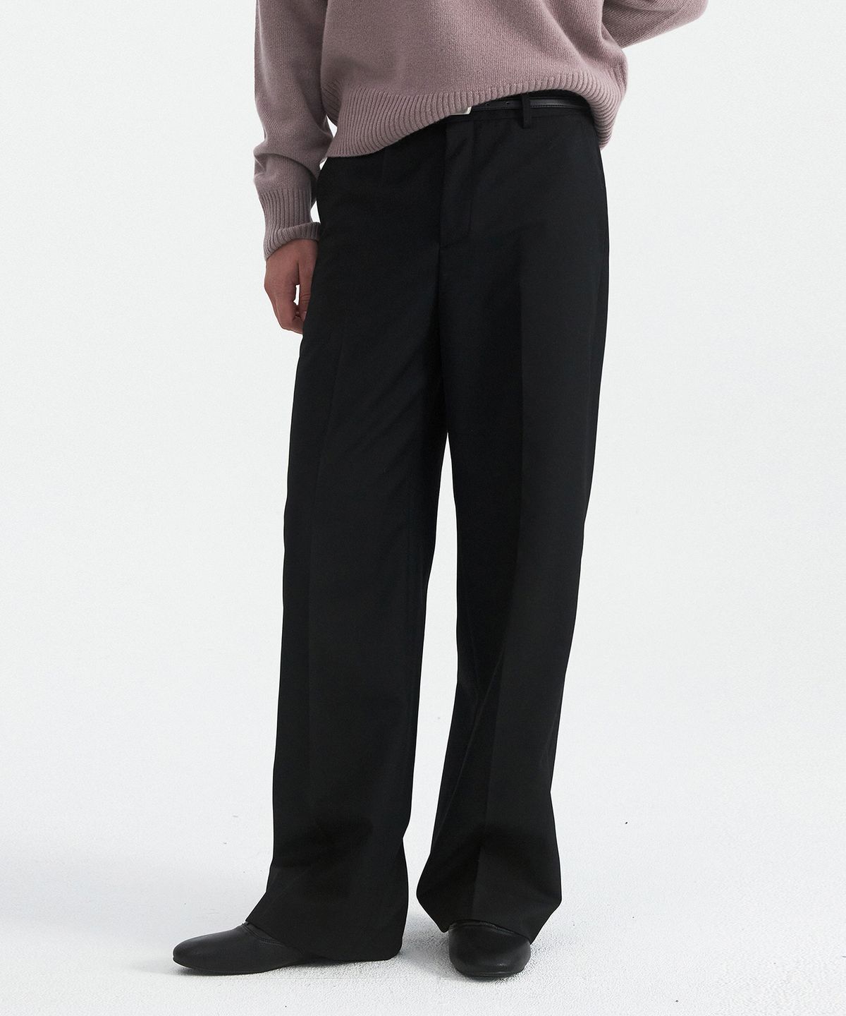 윈더(WINDER) BACK PATCH WOOL TROUSERS - BLACK