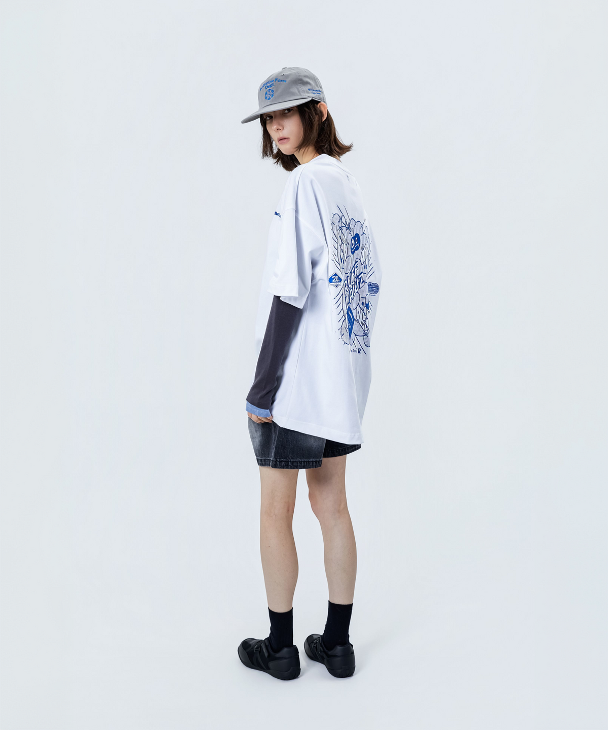 러프로우즈(RUFFLAWZ) TEE PANIC White