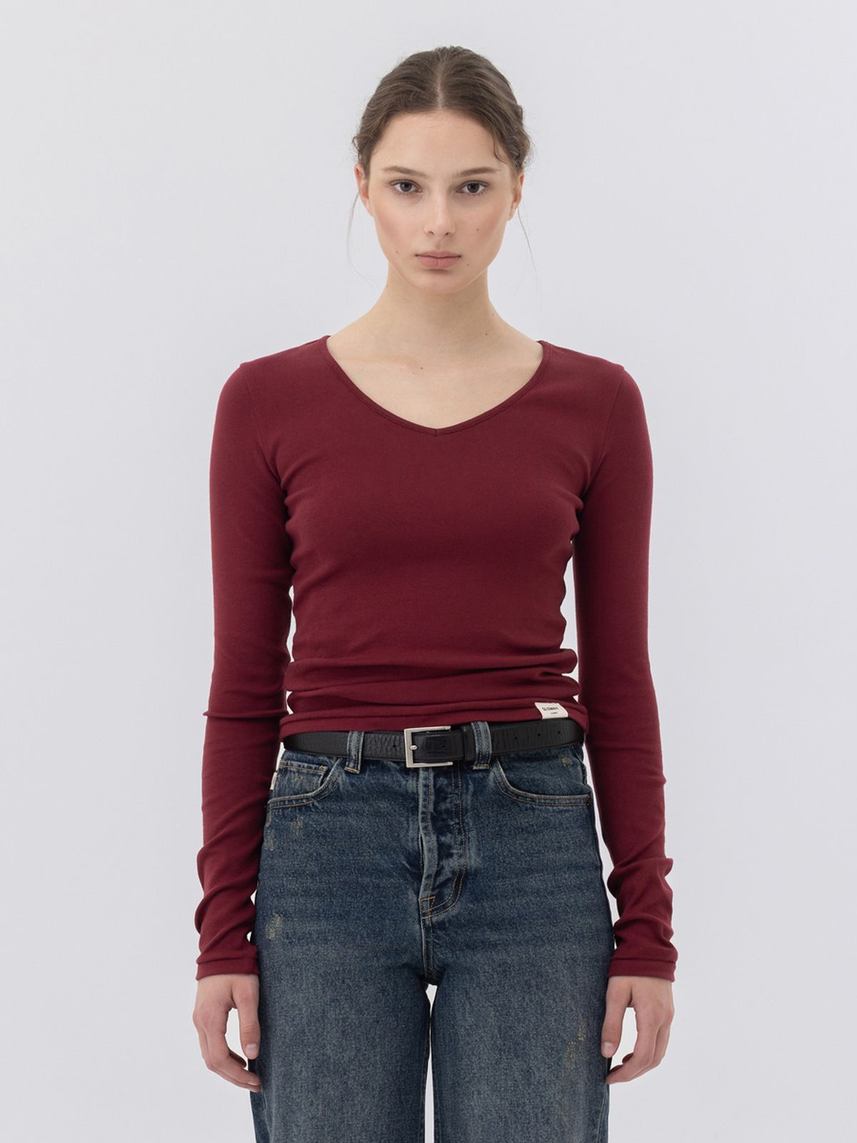 글로니(GLOWNY) G CHARM V-NECK LONG SLEEVE (WINE)