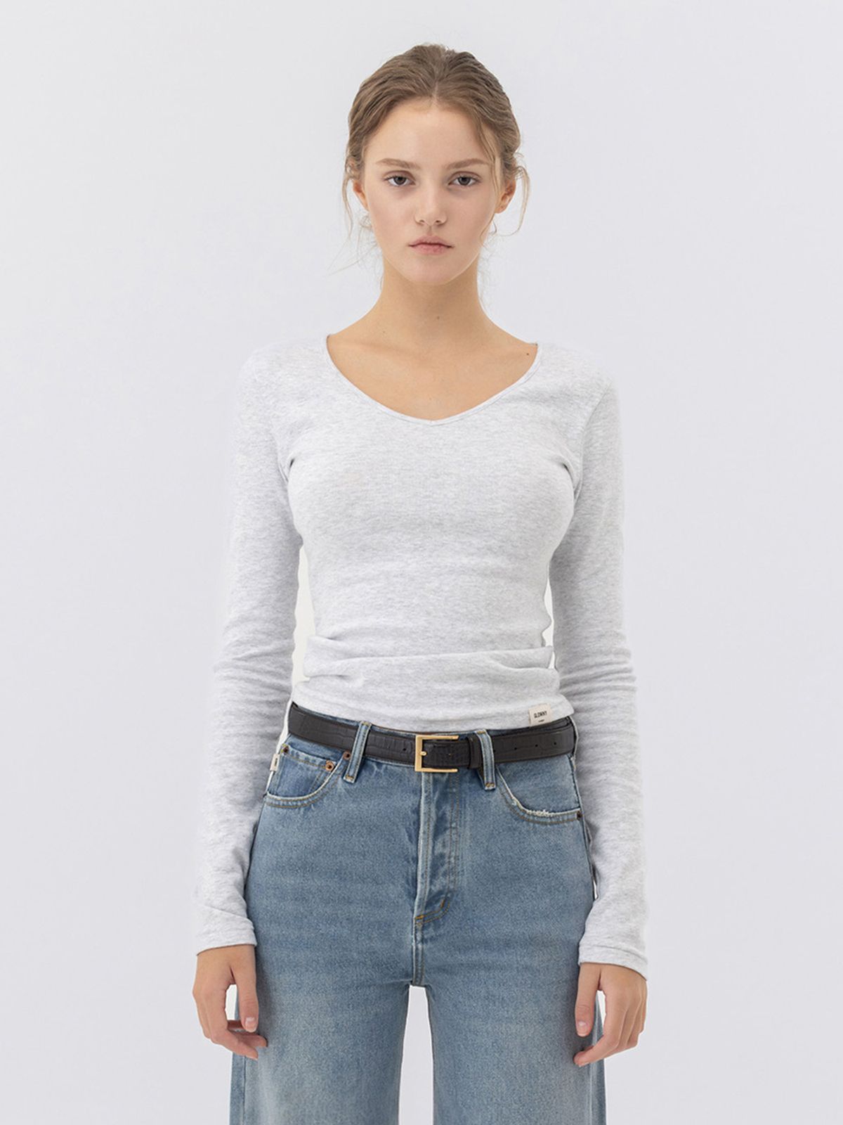 글로니(GLOWNY) G CHARM V-NECK LONG SLEEVE (MELANGE GRAY)
