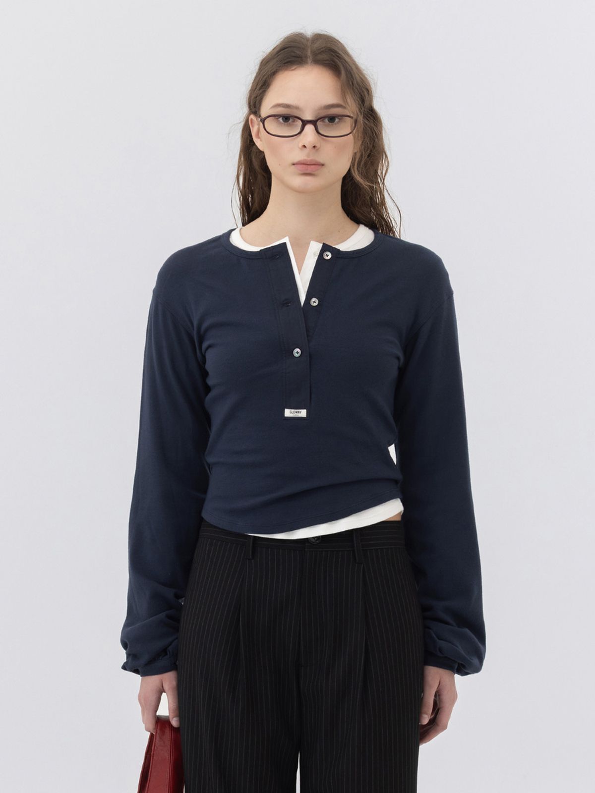 글로니(GLOWNY) G PLAIN HENLEY LONG SLEEVE (NAVY)