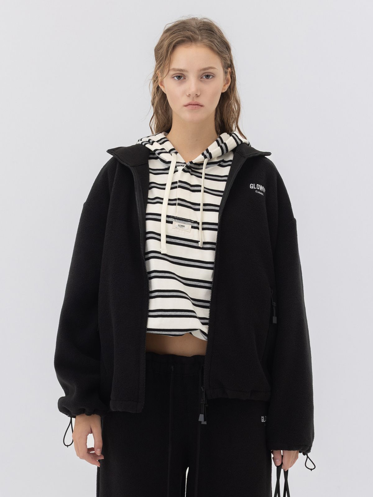 글로니(GLOWNY) G FLEECE ZIP UP (BLACK)