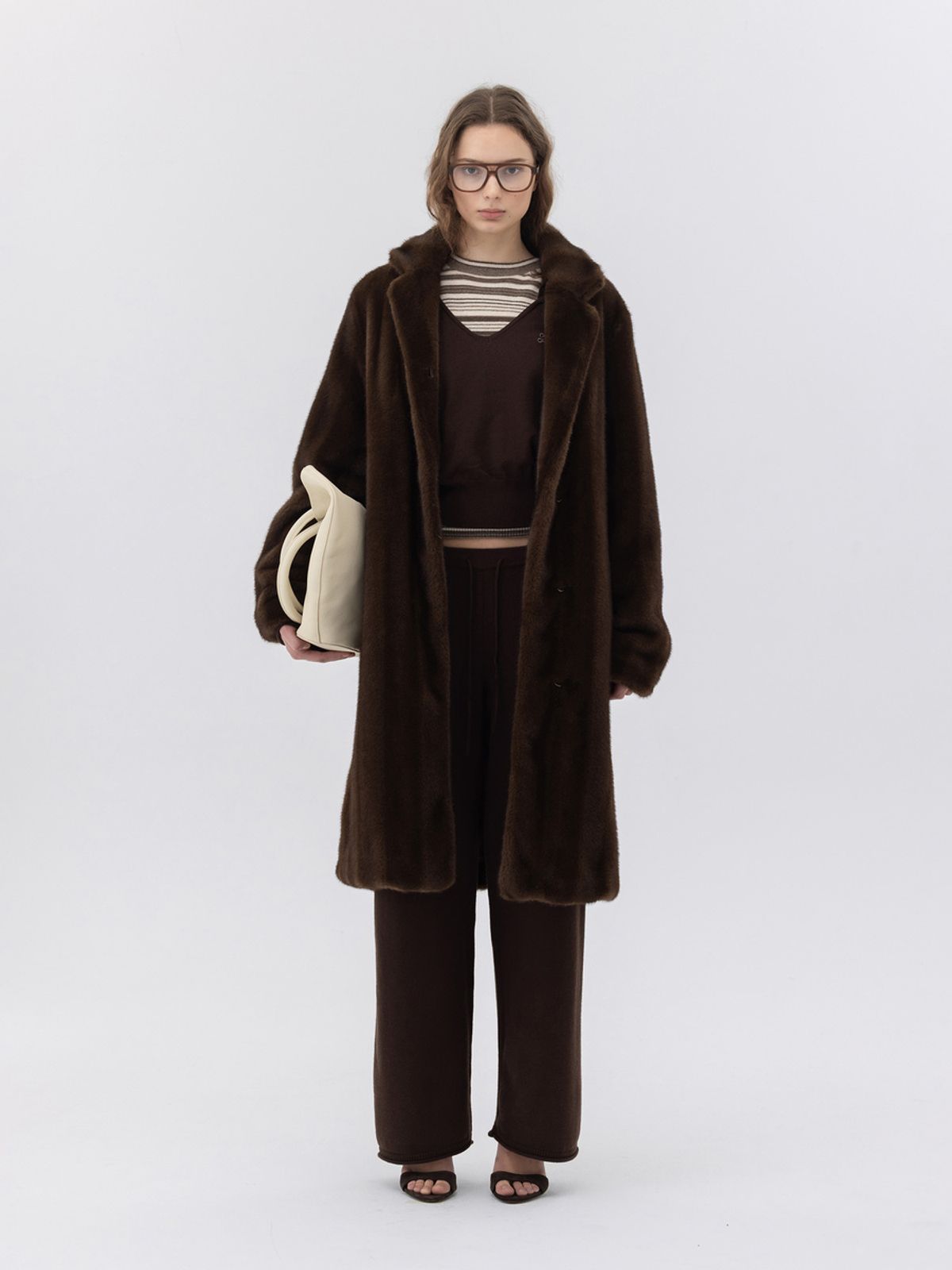 글로니(GLOWNY) G HUSH FUR MID COAT (BROWN)
