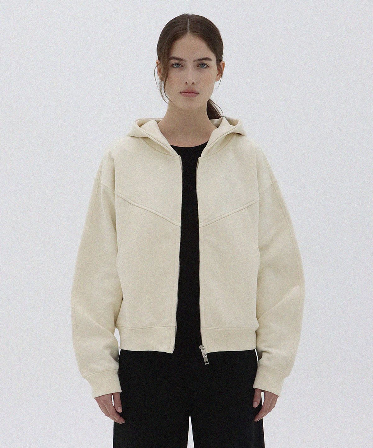 레이크스튜디오(LAKE STUDIO) Panelled Zip Hoodie Jacket_Cream