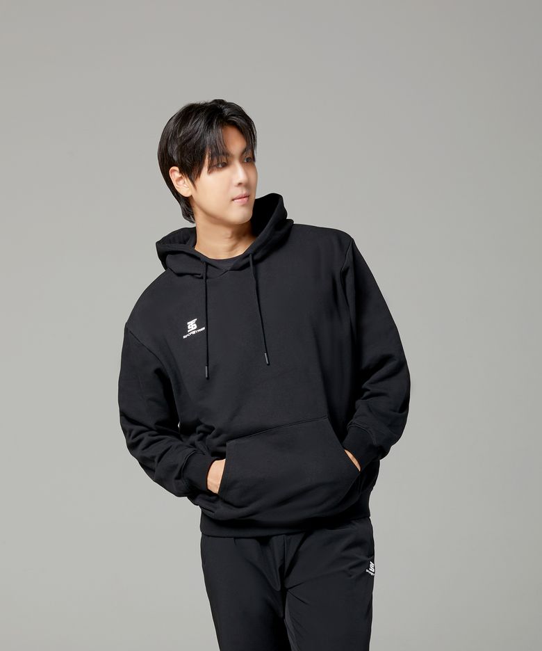ST 오버스트릿 후드티셔츠 BK