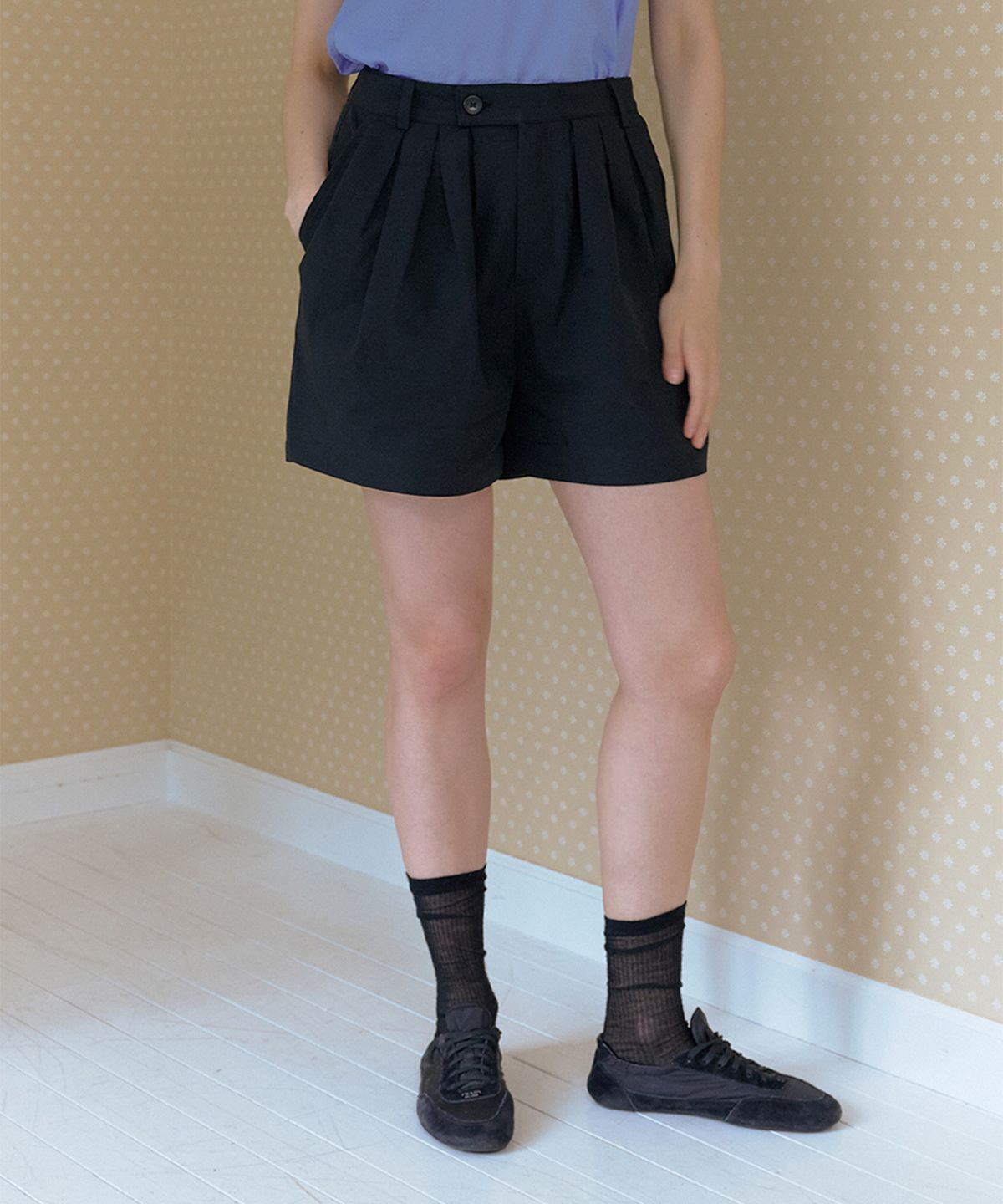 채이(CHAEE) Pumpkin Cotton Shorts [Black]