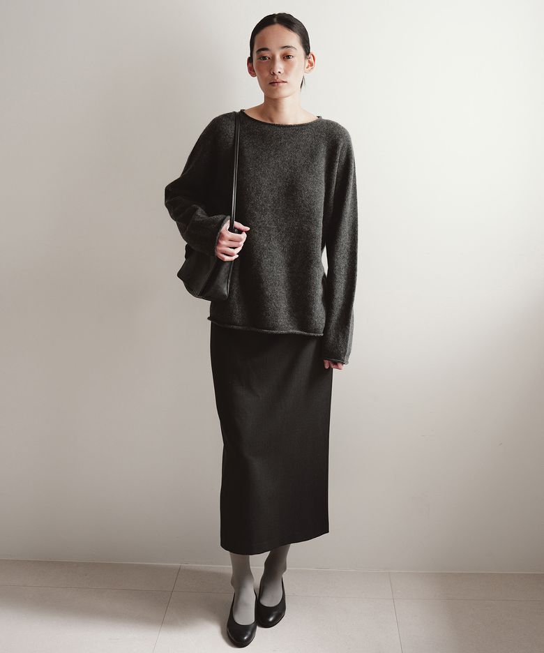 펜슬 스커트_DEEP CHARCOAL