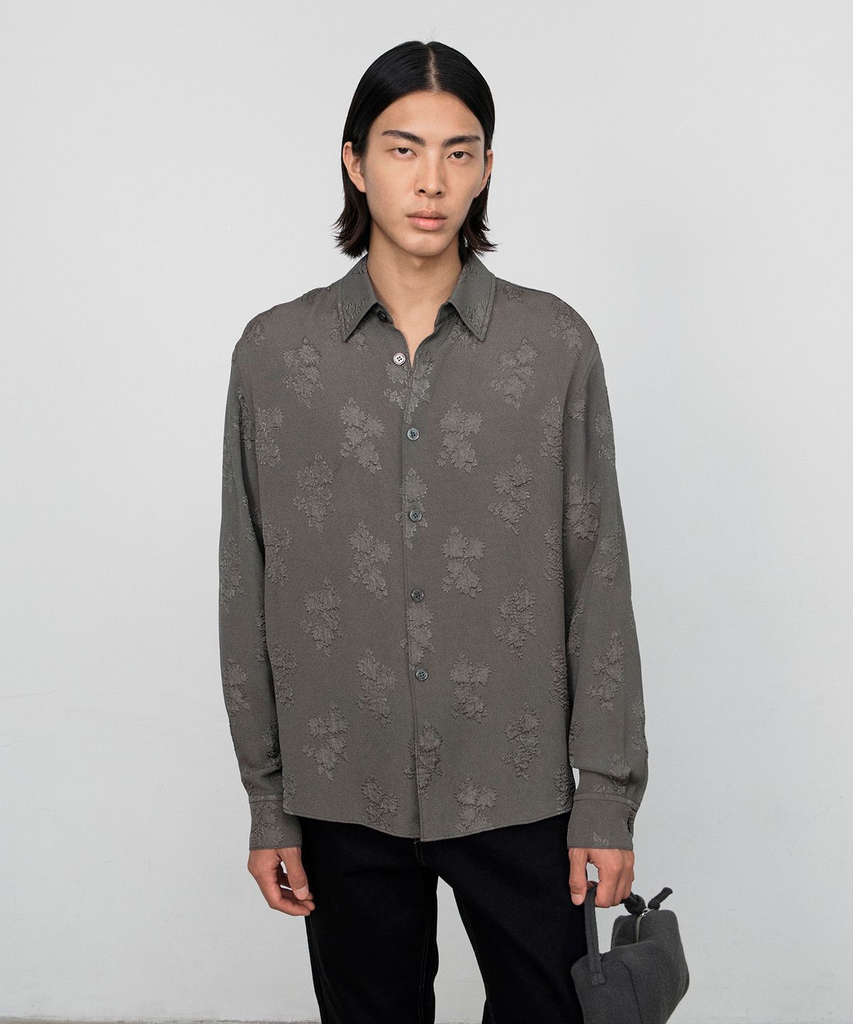 호이테(HEUTE) LESLIE JACQUARD FLORAL SHIRT (GREY KHAKI)