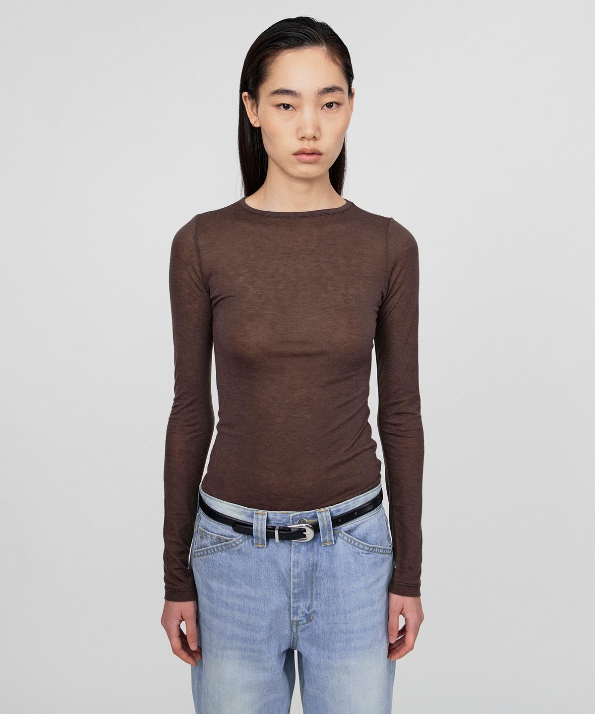 호이테(HEUTE) KIRIN WOOL BLEND STRETCH TEE (BROWN)