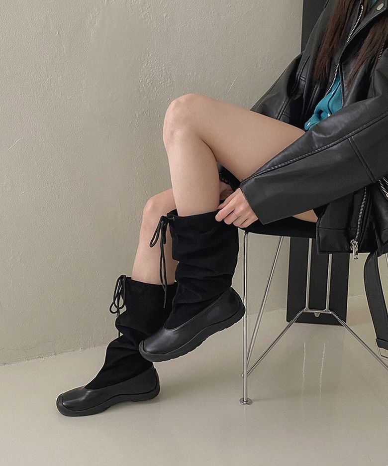 Dan 슬라우치 러버솔 부츠 2cm black