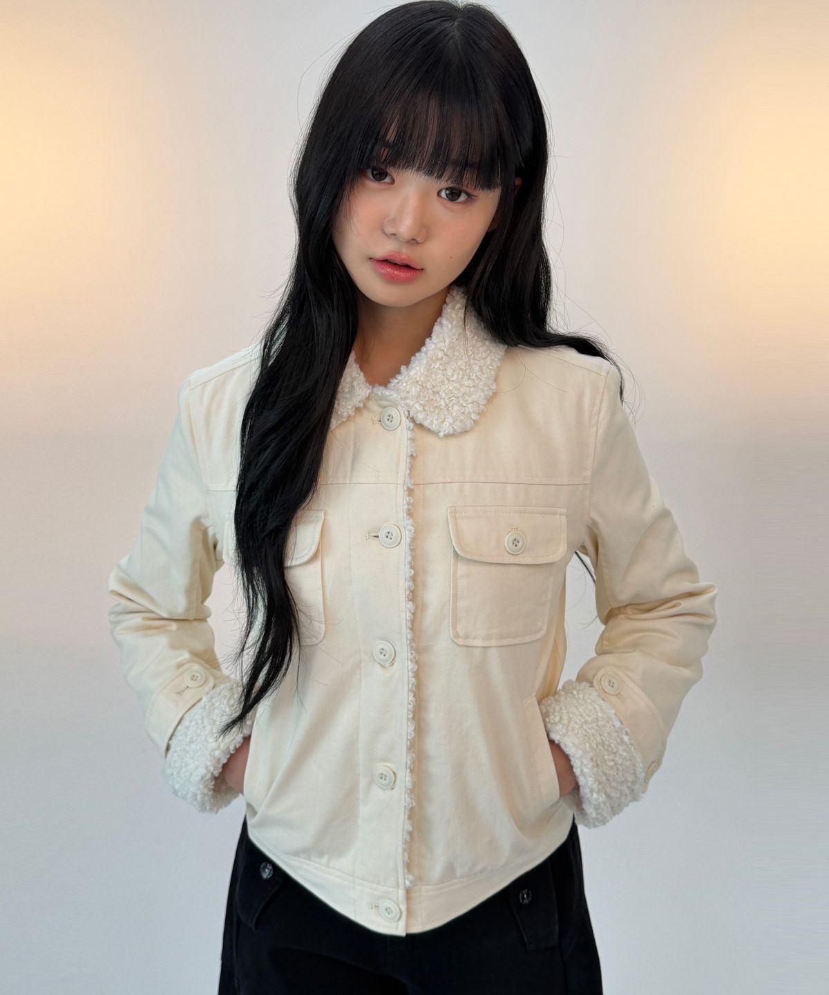 나이엔(NAAIEEN) 빈티지 셰르파 트러커 자켓 아이보리