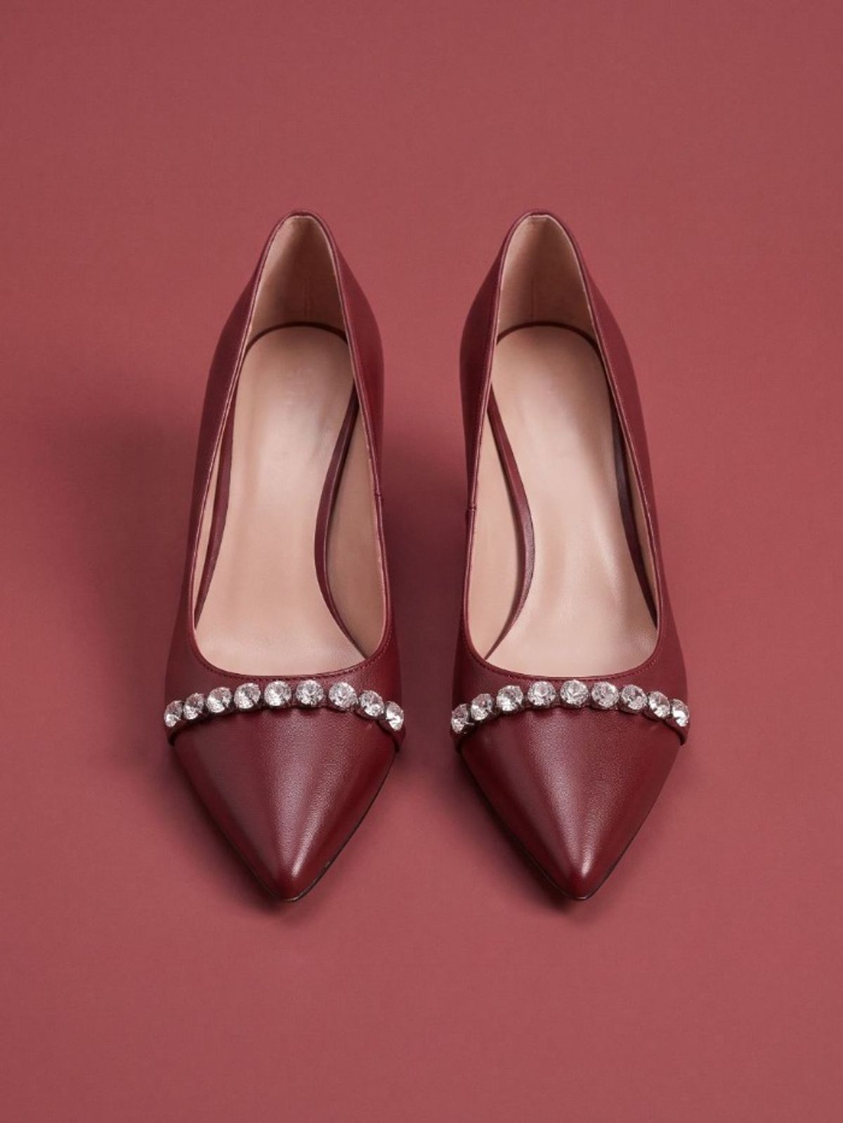 인더발코니(IN THE BALCONY) JETAIME Pumps Cassis