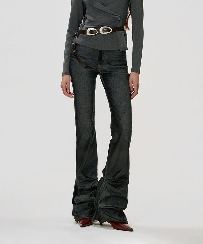 Coated Draped Bootcut Jeans_BLACK