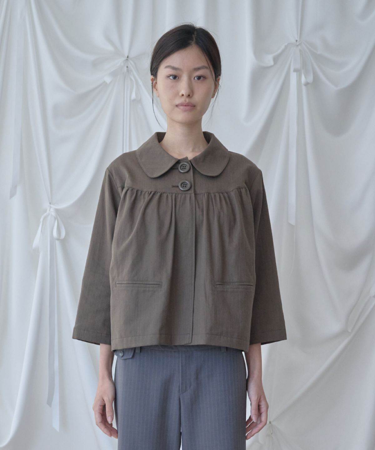 피브스피브스(PEEVES PEEVES) Gathered Collar Jacket / Brown