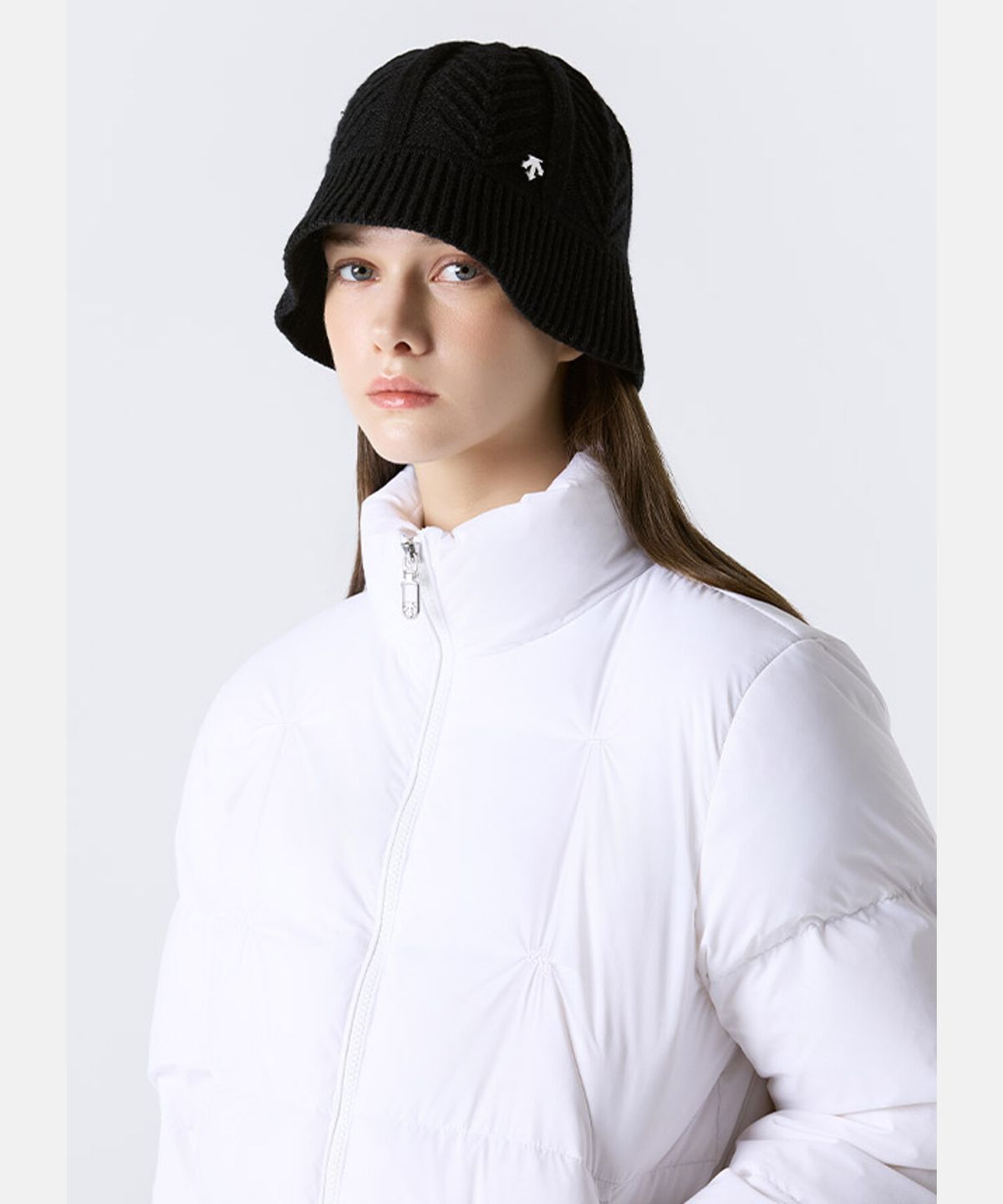 데상트(DESCENTE) 여성 니트 버킷햇 블랙 SR322UCP94