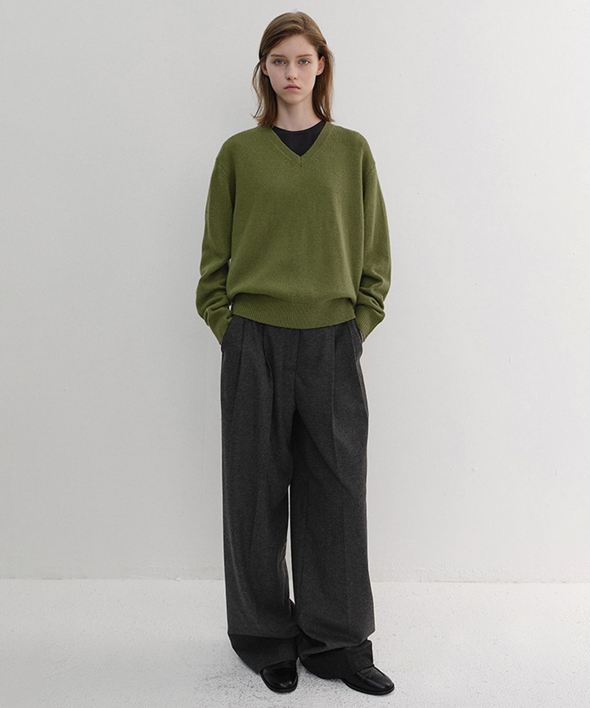 던스트(DUNST) WINTER FLANNEL SLACKS_UDPA6D221_CHARCOAL GREY