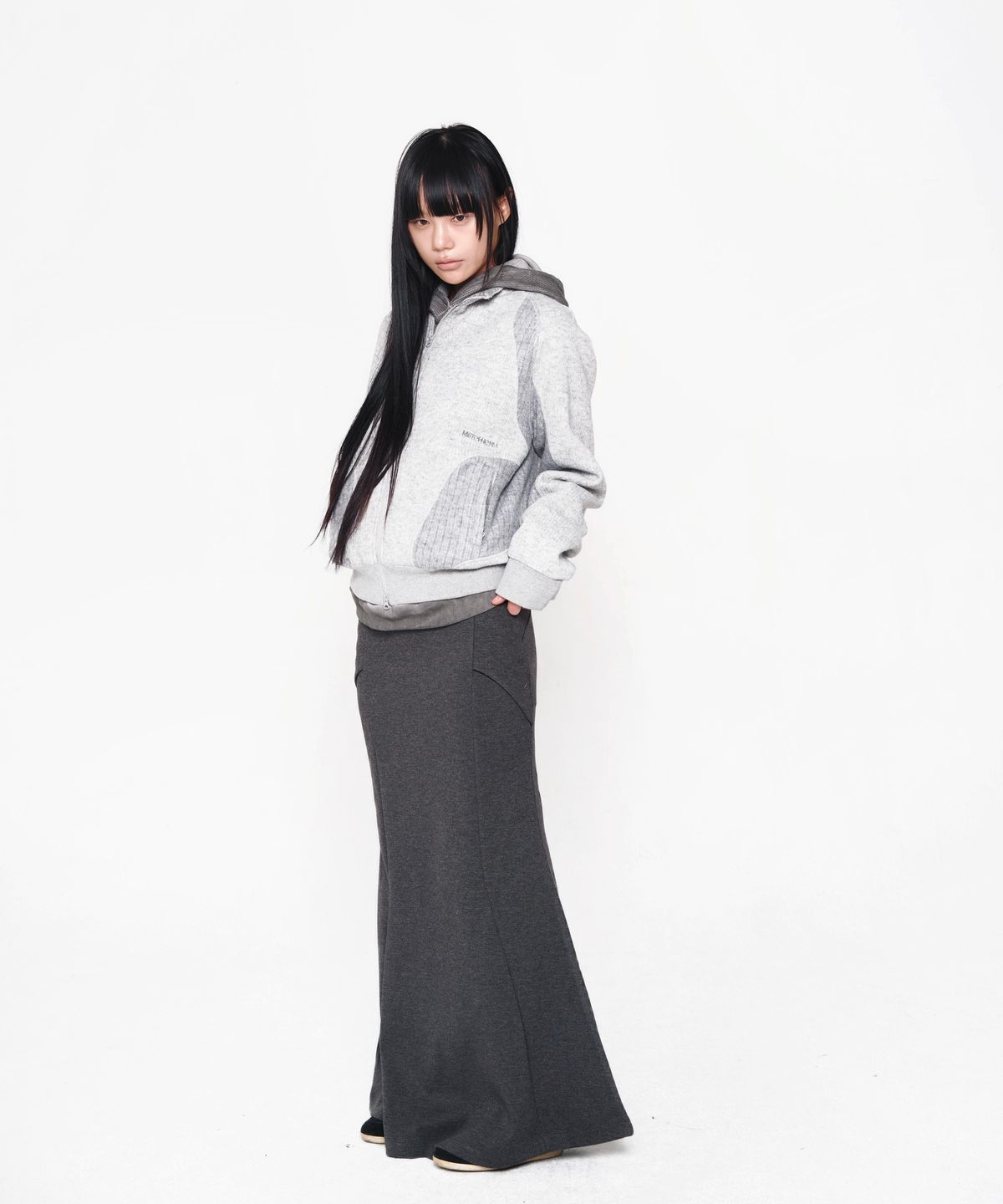 미스테페넘(MYSTEPHENM) VOL. 5.0 Maxi Skirt GY
