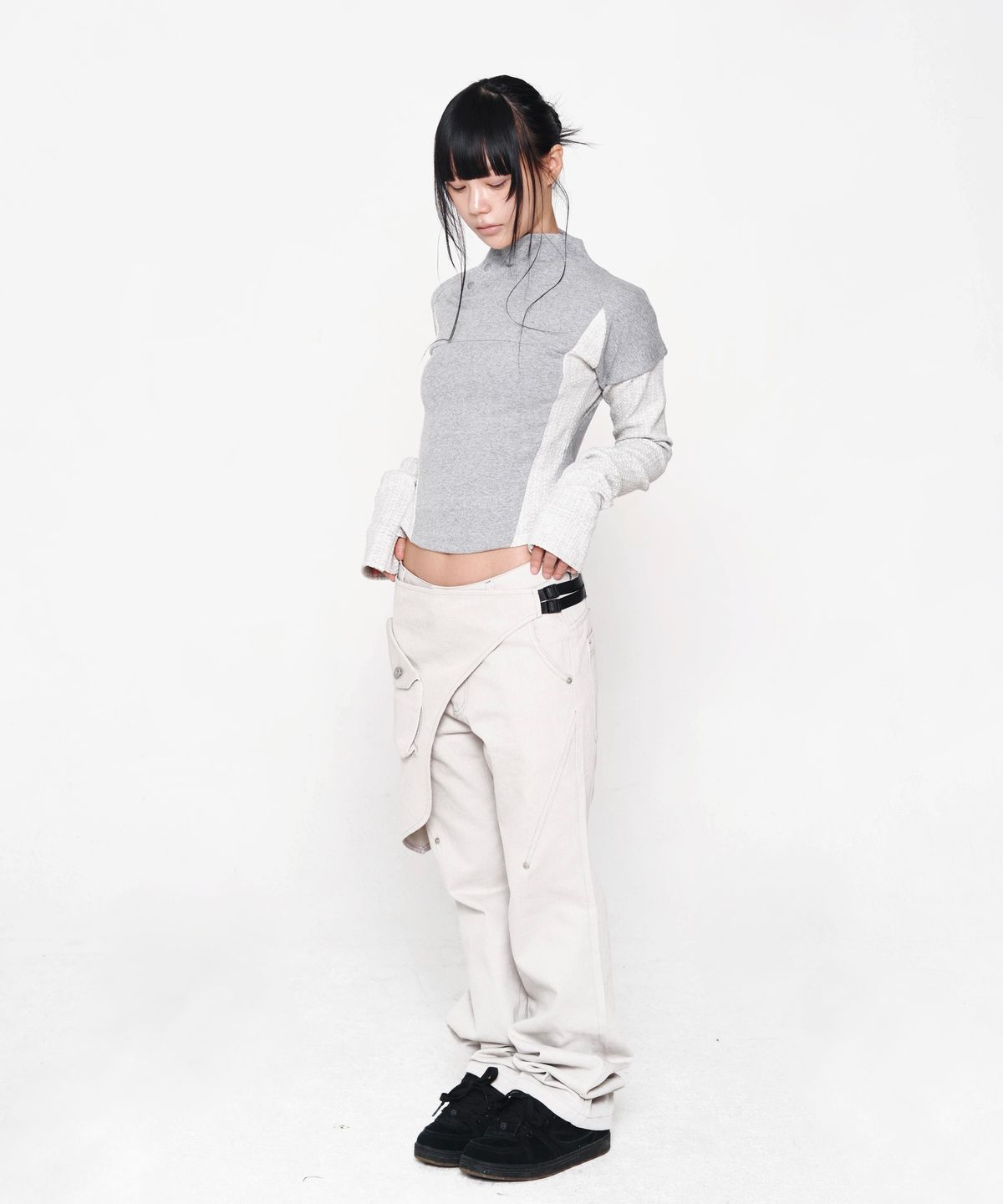 미스테페넘(MYSTEPHENM) VOL. 5.0 Wrap Flare Pants LGY
