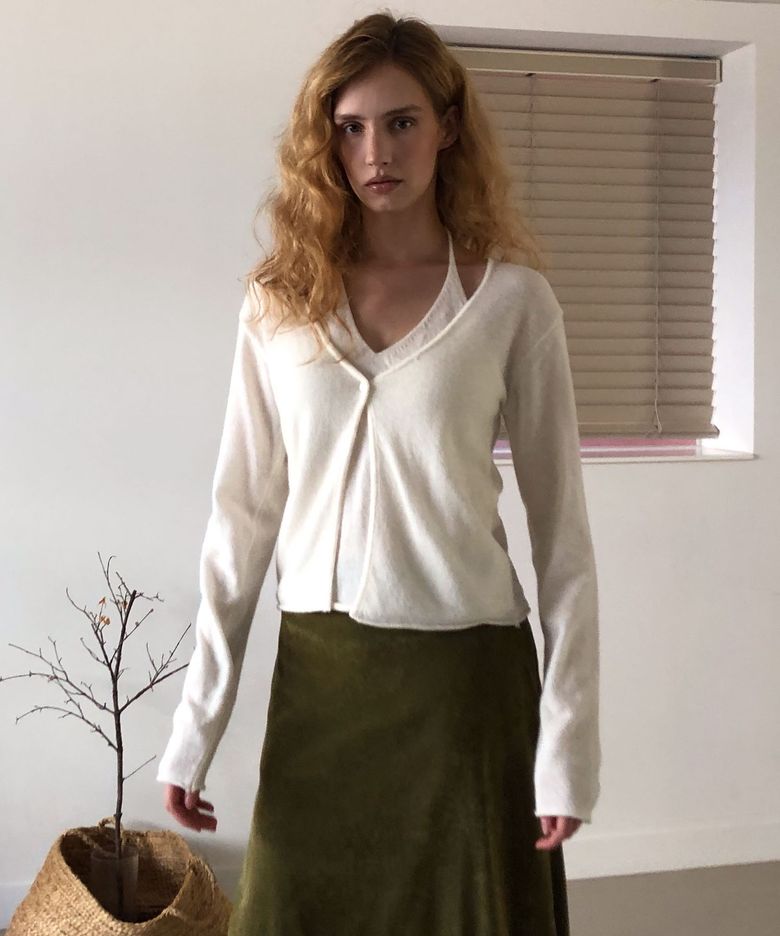 Azure halterneck top (ivory)
