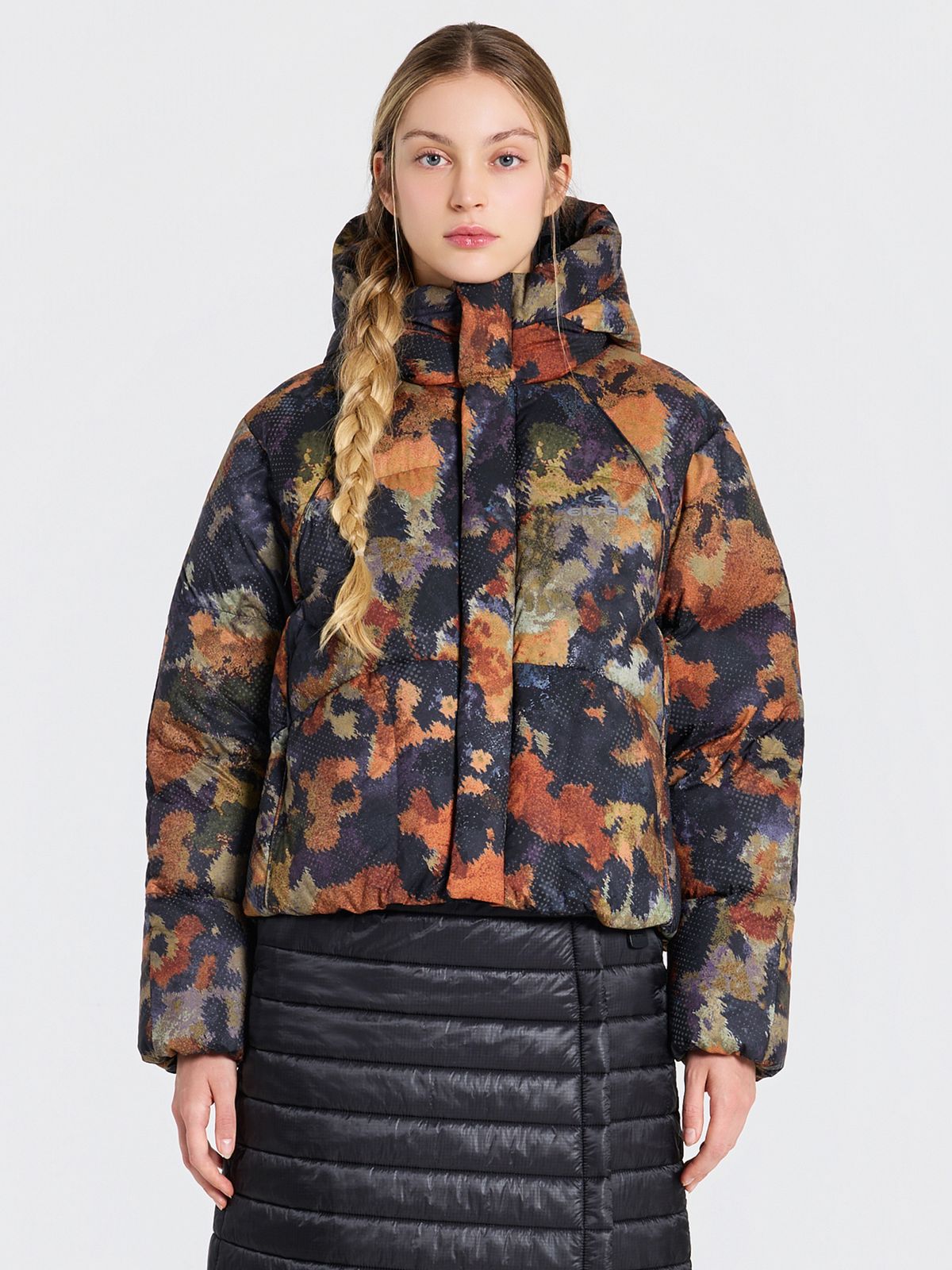 아이더(EIDER) GRATINUM (그래티넘) 여성 후디드 푸퍼 구스 다운 자켓_Dark Orange_DWW26512O7