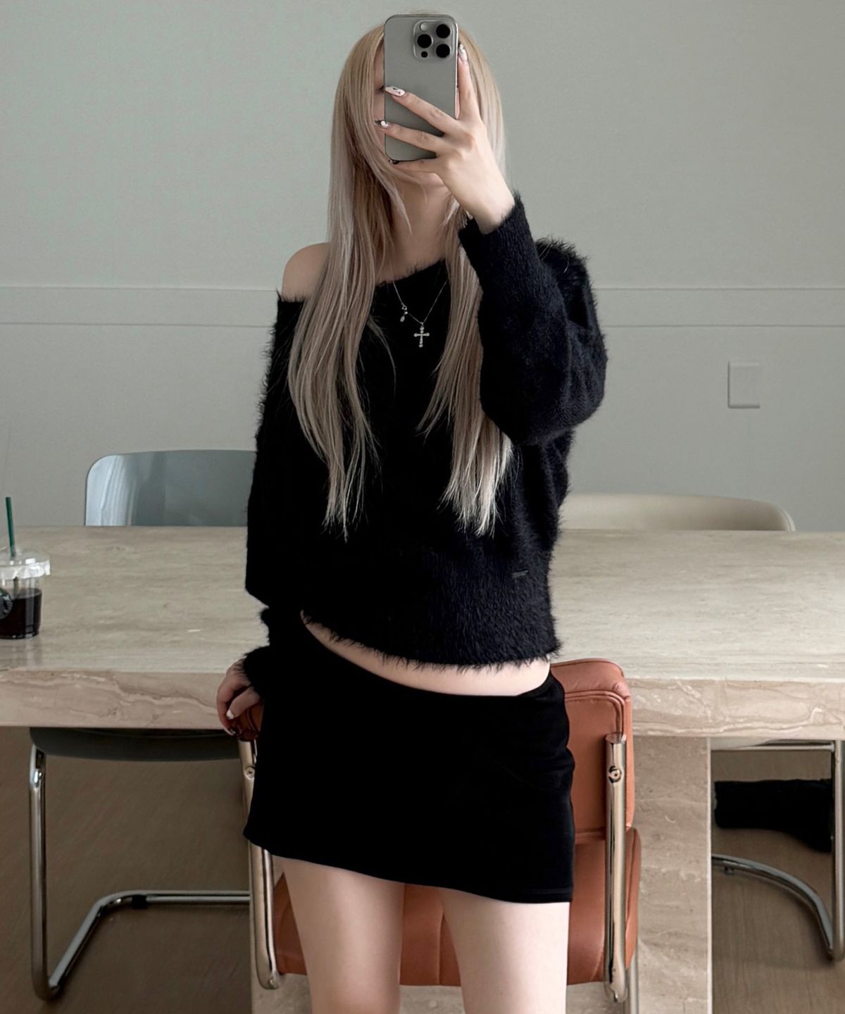 세컨모놀로그(SECONDMONO) [니들 콜라보]Hairy 2-Way Boat Neck Knit [BLACK]_SEWKT012BLACK