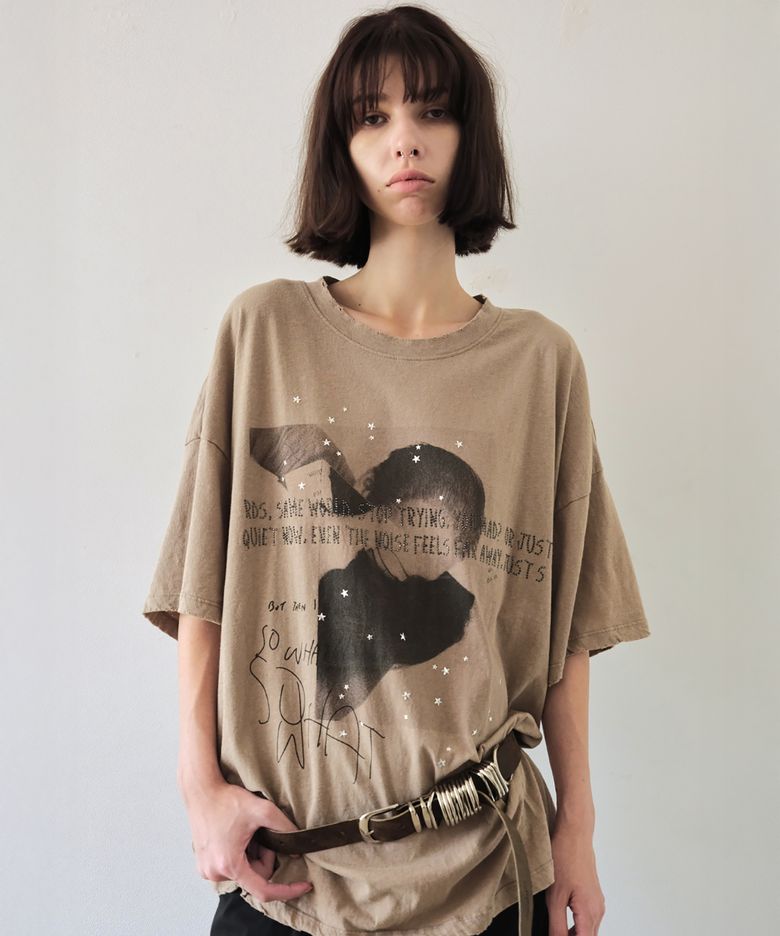LAYERED GRAPHIC TEE (BROWN)