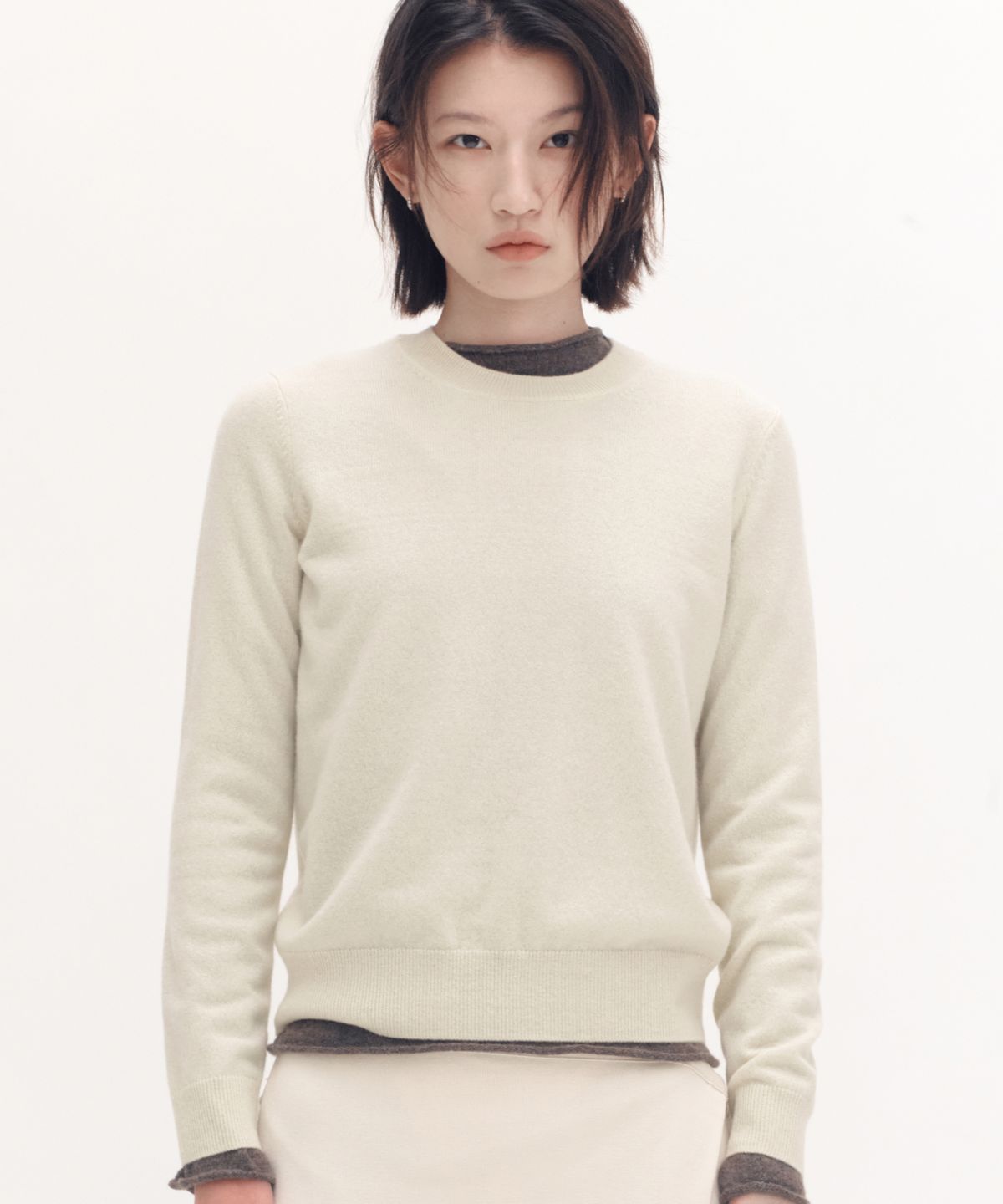 주느세콰(JE NE SAIS QUOI) [100 cashmere] 에센셜 크루넥 캐시미어 니트_버터