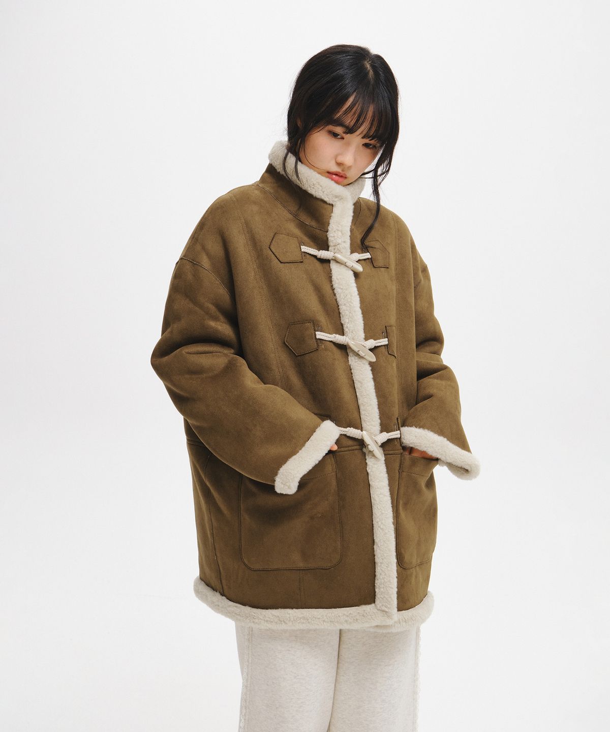 제너럴아이디어(GENERALIDEA) [아르노] 리버시블 무스탕 더플 코트 [CREAM] / GF8LCT522