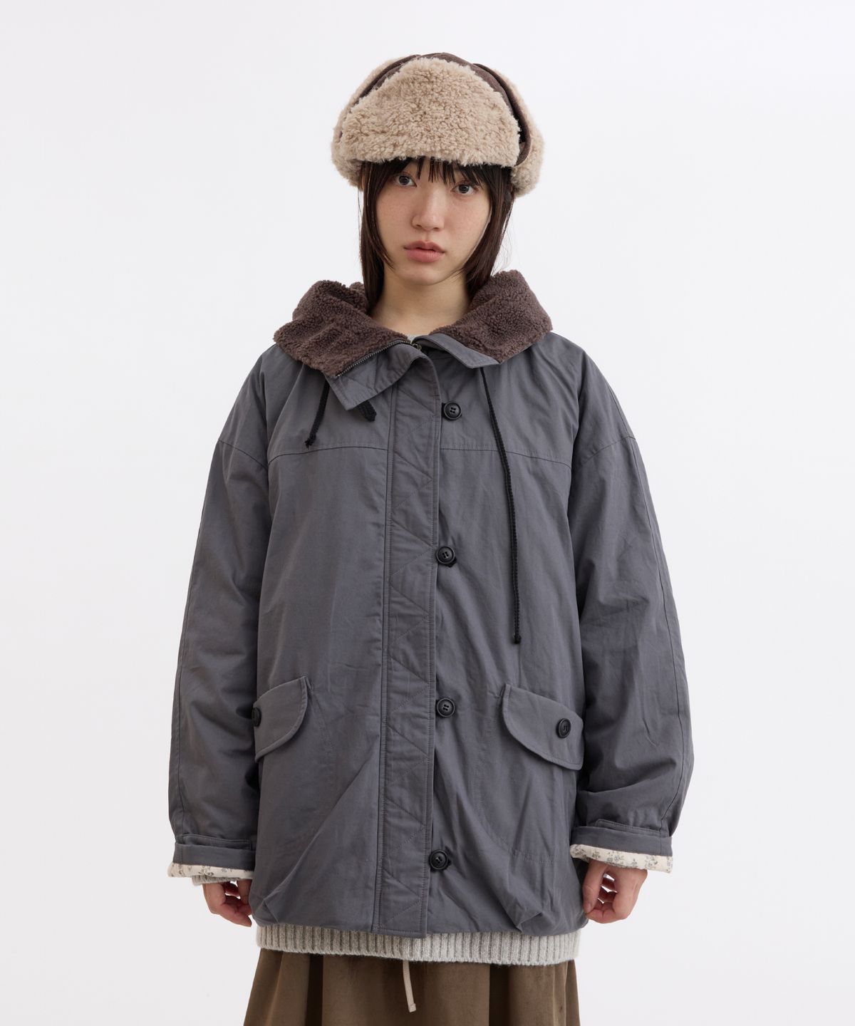 오헤시오(OHESHIO) TEDDY QUILTED JACKET, CHARCOAL