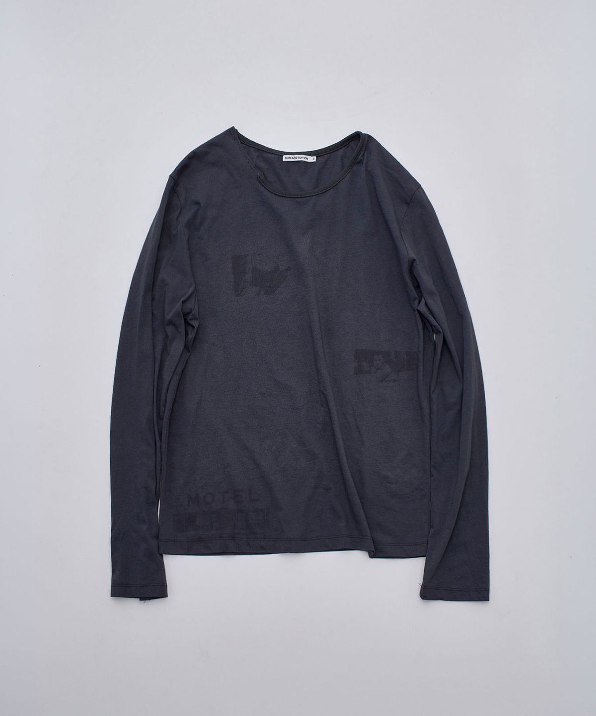 서피스에디션(SURFACE EDITION) DISCONNECT LONG SLEEVE T-SHIRT NAVY
